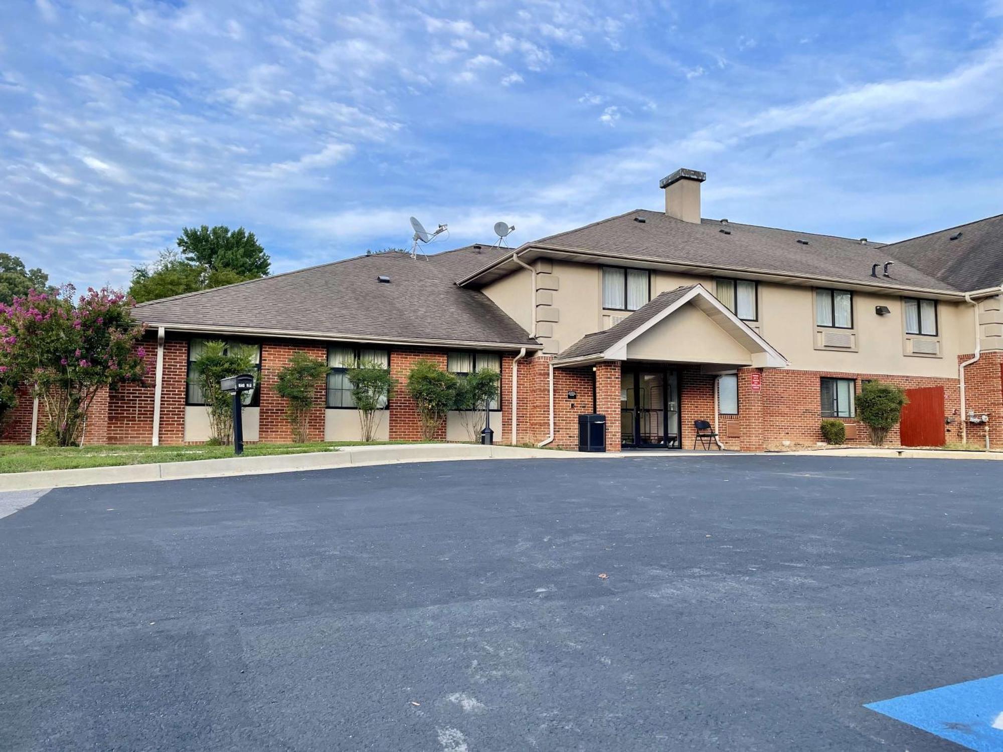Surestay By Best Western Prince Frederick Exterior foto