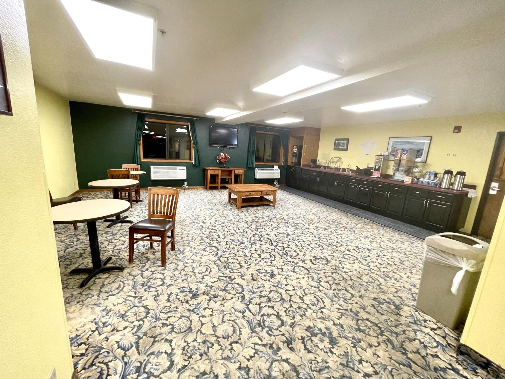 Surestay By Best Western Prince Frederick Exterior foto